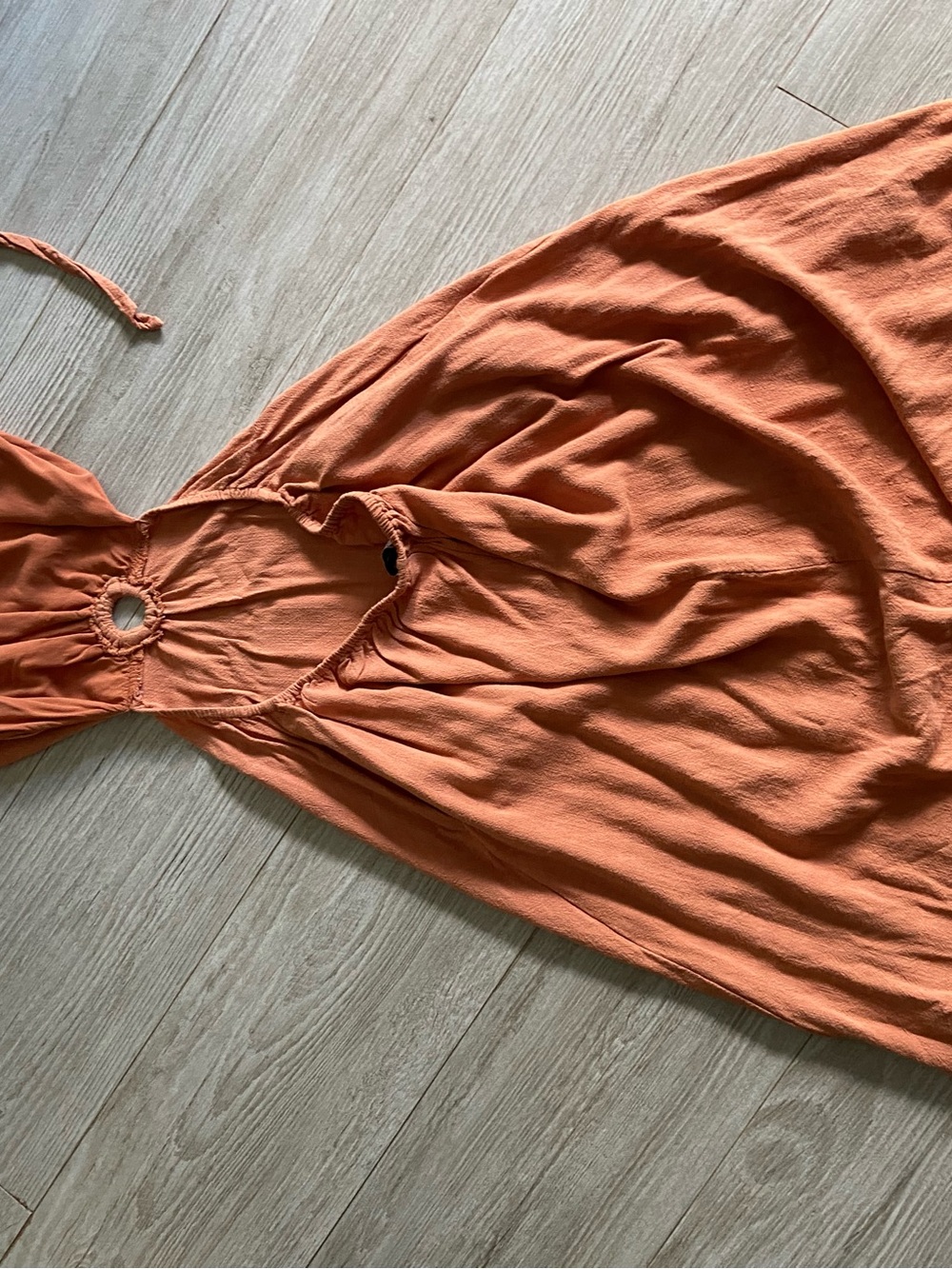 100% linen dress with cutouts and open back in orange - Picture 2 of 4